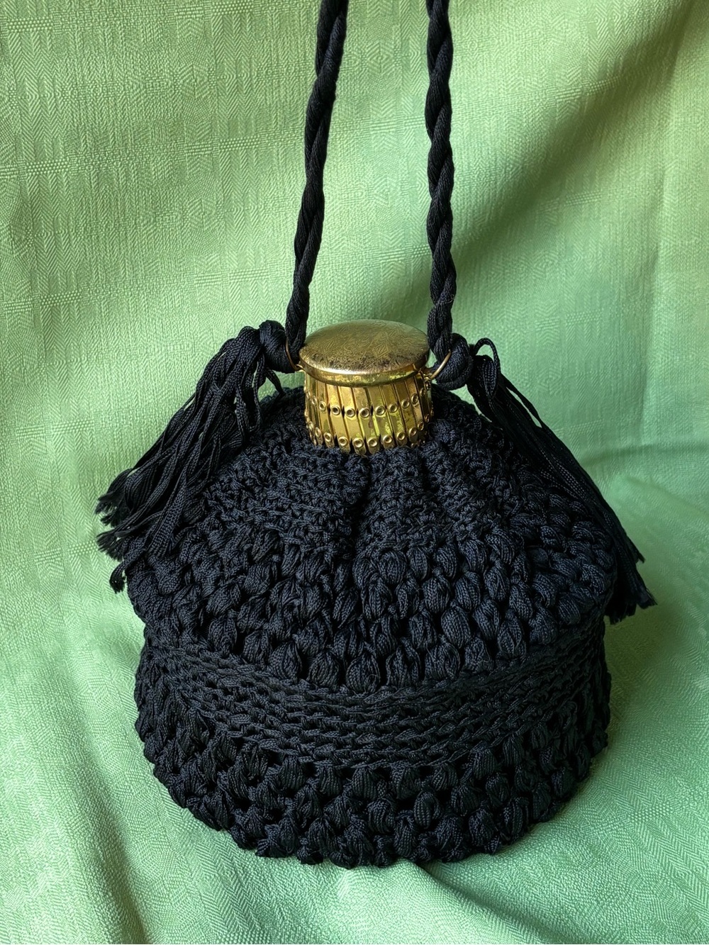Vintage Black Crochet Accordion Gate Top Evening Bag